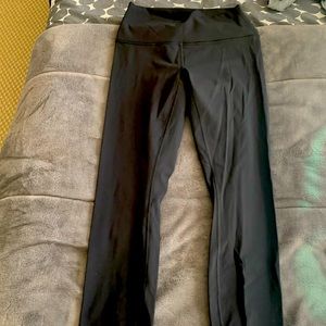 Brand new never worn HR align leggings